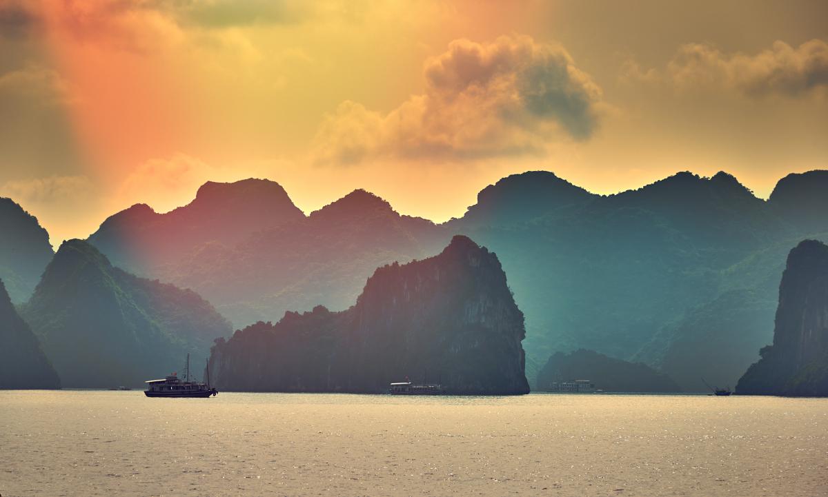 Picture of the coast line of Vietnam.
